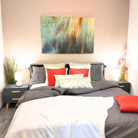 Residenza Santa Anastasia Free Parking Верона Екстериор снимка