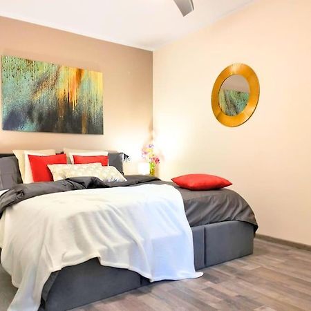 Residenza Santa Anastasia Free Parking Верона Екстериор снимка